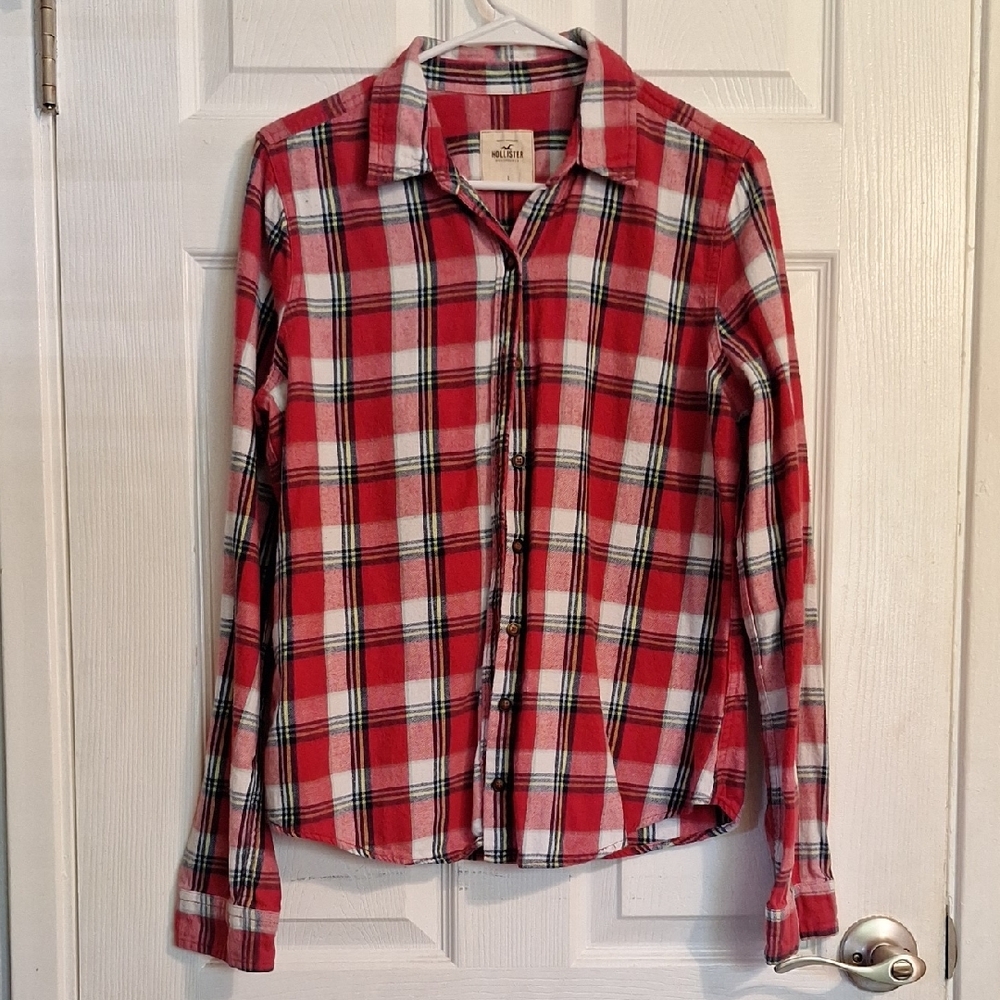 Hollister Red Plaid Cotton Flanel Button-Up Shirt